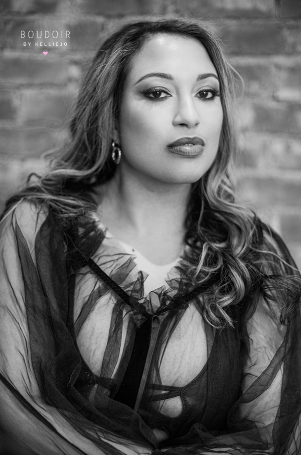 modern classy boudoir photography